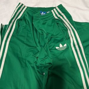 ADIDAS Men track pant